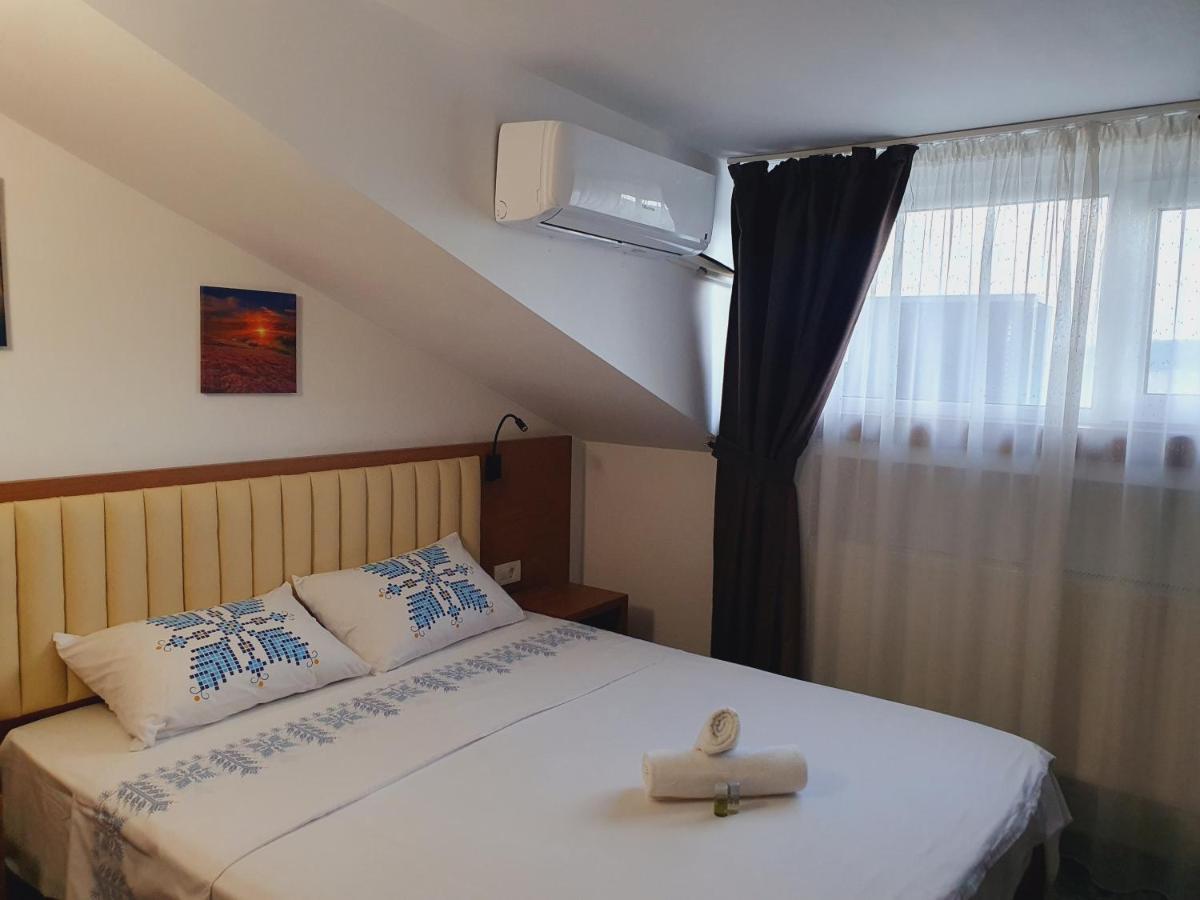 Stay Inn Rediu Valea Lupului  Екстериор снимка