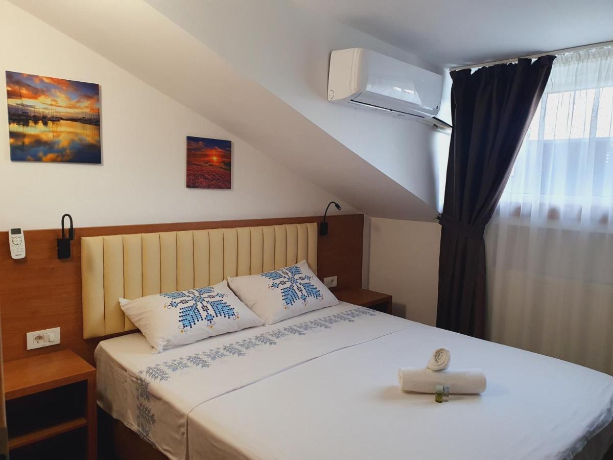 Stay Inn Rediu Valea Lupului  Екстериор снимка