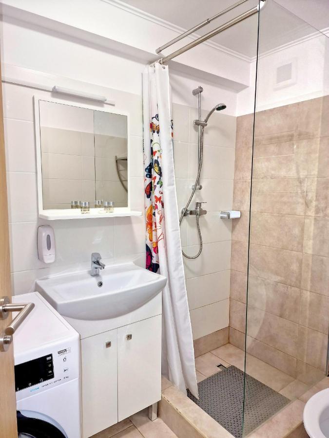 Stay Inn Rediu Valea Lupului  Екстериор снимка